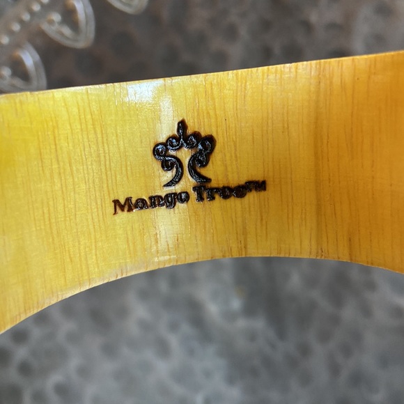 MANGO TREE Mustard Yellow Gold Light Wooden Boho Bangle Bracelet - Picture 4 of 11
